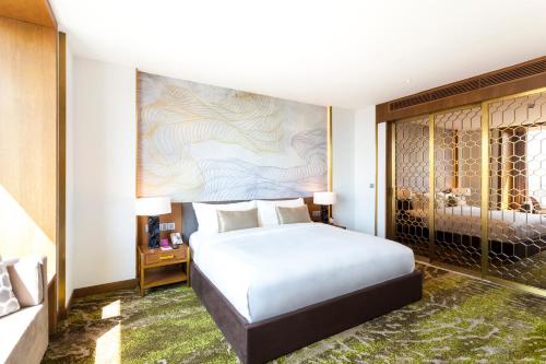 399993814 Crowne Plaza Vientiane by IHG