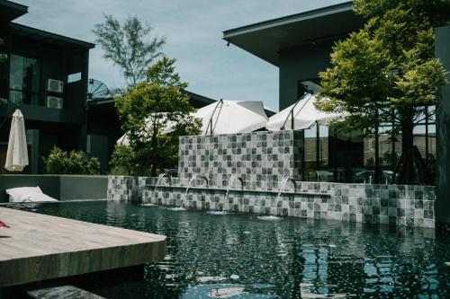 Swimming pool, Innblog hotel  in Satun