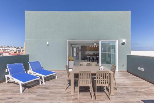 Unique Penthouse with private heated Jacuzzi, close to restaurants and night life, Is-Swieqi (fotografie 5)