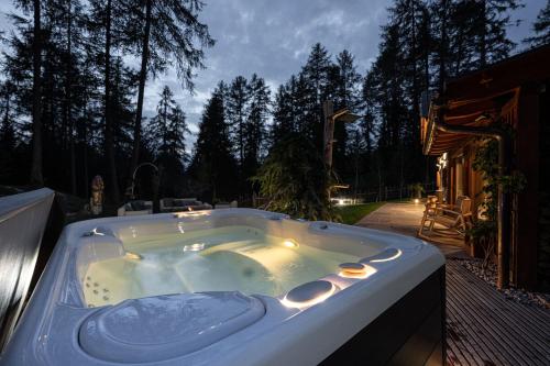 Cain Comfort Chalet 5