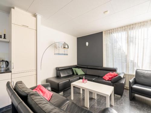  Holiday Home by Westerschelde Coast in Baarland