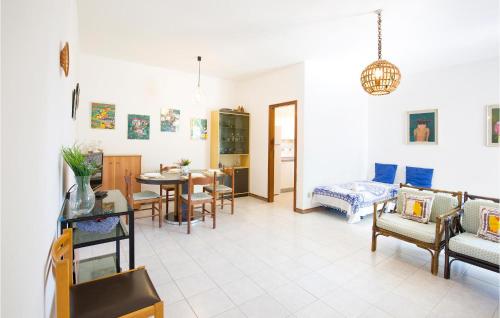  1 Bedroom Lovely Apartment In Cetraro in Cetraro