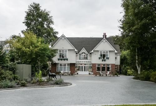 Herbert House ,V93 RF64
