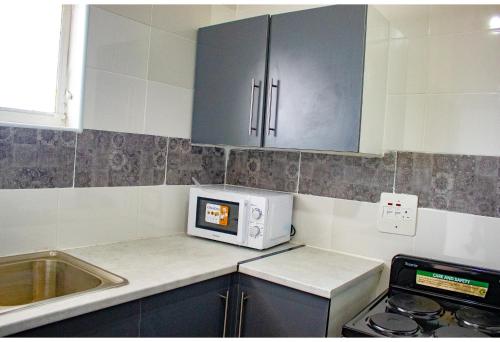 ห้องครัว, R Executive Apartments in ฮาราเร