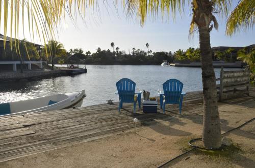 Alentours, Beautiful condo // water view in Kralendijk