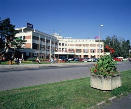 . Hotel BATOV OTROKOVICE
