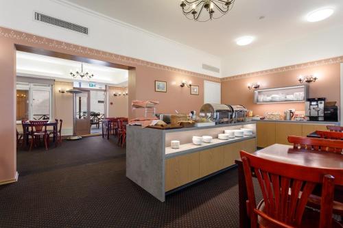 ห้องอาหาร, โรงแรมคอยดูลาพาร์ค (Koidulapark Hotell) in พาร์นู