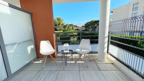 Balcony/terrace, Serenite in Camp Long