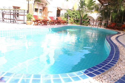 สระว่ายน้ำ, Mali Namphu Hotel in เวียงจันทน์ ซิตี้ เซ็นเตอร์