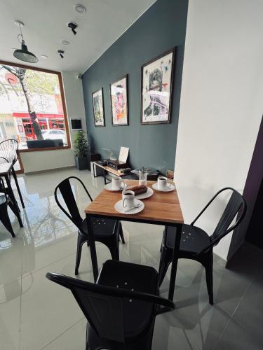 Létesítmények, Black Star Art Hostel in Neuquen