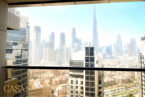 Lovely Big Studio W/ Burj Khalifa View in Downtown Dubai