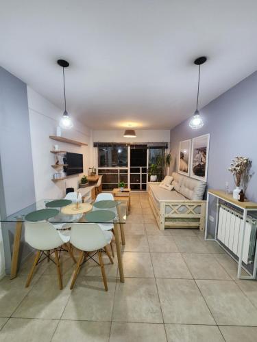 Hermoso y luminoso dpto en plaza mitre