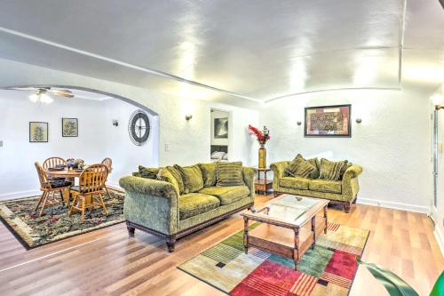 Charming Milwaukee Retreat about 5 Mi to Downtown in Milwaukee, USA