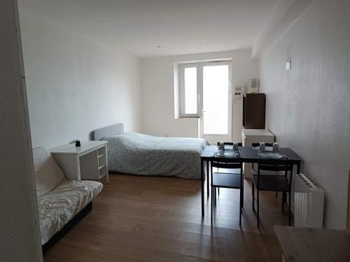 Jolie studio - Apartment - Saint-Pourçain-sur-Sioule