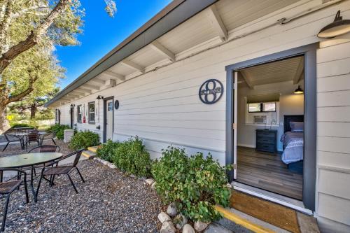 Varanda/terraço, The Historic West Walker Motel in Walker (CA)