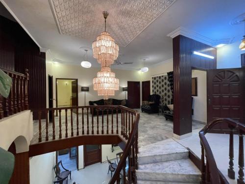 B&B Karachi - Hotel 12 O'clock - Bed and Breakfast Karachi