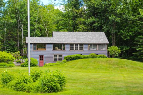 Sandy Adventures in Moultonborough