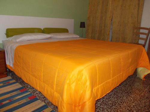 Big Brother Bed & Rooms