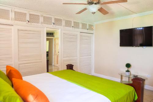 Montego Bay Club Apartments