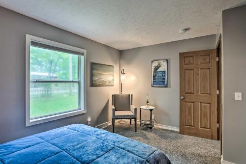 Charming Pentwater Home with Fire Pit and Yard! Charming Pentwater Home with Fire Pit and Yard!