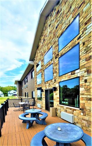 Létesítmények, Qube Hotel - Polk City in Polk City (IA)
