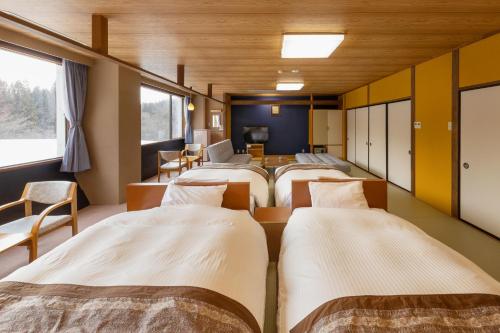 Japanese-Style Quadruple Room with Bed -The Main - Non-Smoking