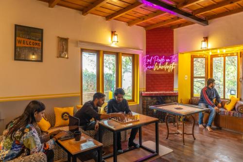 The Hosteller Ramgarh, Nainital