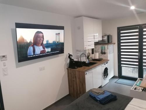 Studio BLEU, Neuf, classé 3 étoiles, Clim, Wifi, Lave-linge, Lit King Size, au calme et à 800m des plages de Valras Plage, Sérignan (fotografie 3)