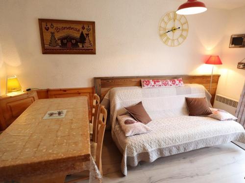 . Appartement 5 pers. avec piscine, balcon, proche ski et village - FR-1-342-215