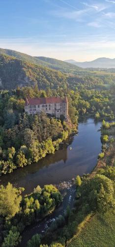 Maison au Loup - Superbe ancien hotel particulier du XVIe siècle au cœur de la vieille ville du Puy