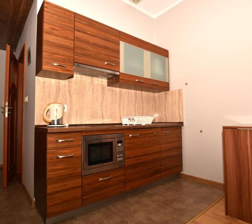 Apartament Mondi Kai II, piękna Willa przy szlaku na Szrenicę, mini SPA, Szklarska Poręba (foto 4)