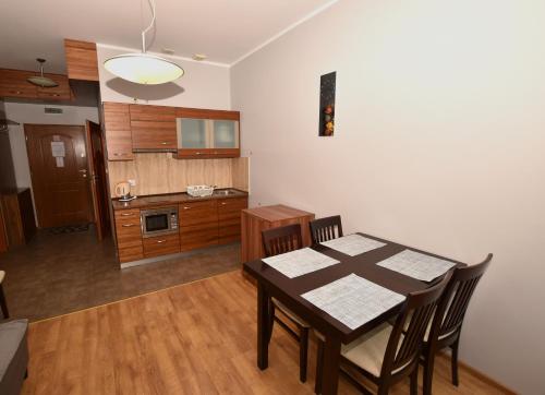 Apartament Mondi Kai II, piękna Willa przy szlaku na Szrenicę, mini SPA, Szklarska Poręba (foto 3)