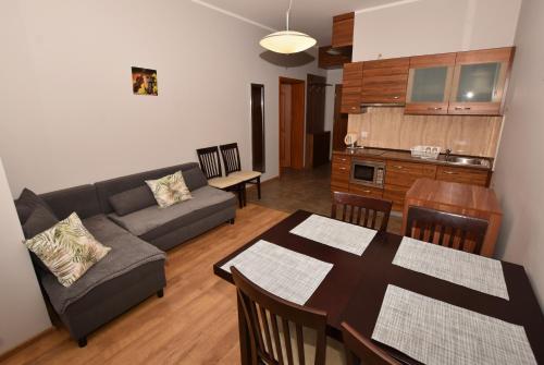 Apartament Mondi Kai II, piękna Willa przy szlaku na Szrenicę, mini SPA, Szklarska Poręba (foto 2)