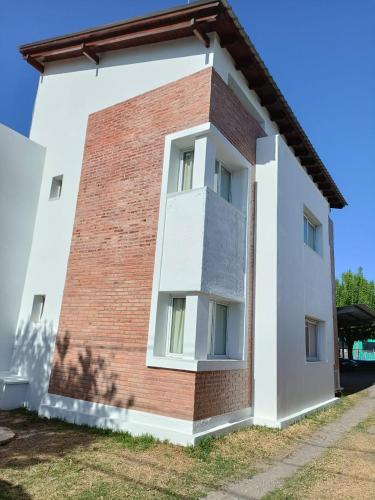 Givarolif in 엘 아이발