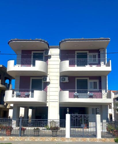  Art Suites Mesologgi in Mesolongi