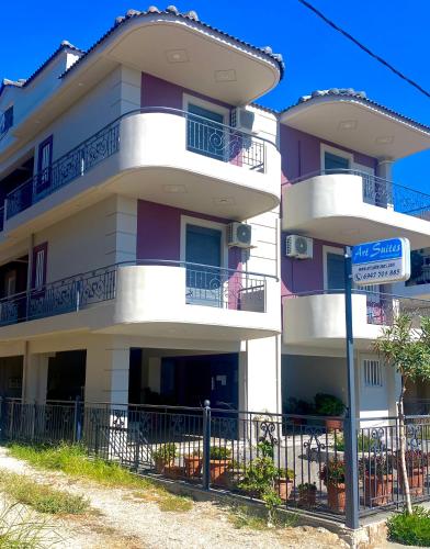  Art Suites Mesologgi in Mesolongi
