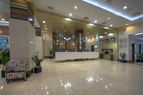 Orchid Vue Hotel - image 7