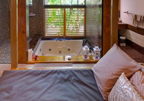 Létesítmények, Chaykovski Boutique H in Abra Grande