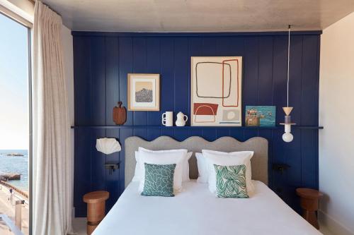 Superior Double Room with Ocean View and Balcony