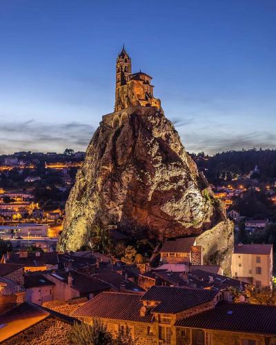 Maison au Loup - Superbe ancien hotel particulier du XVIe siècle au cœur de la vieille ville du Puy