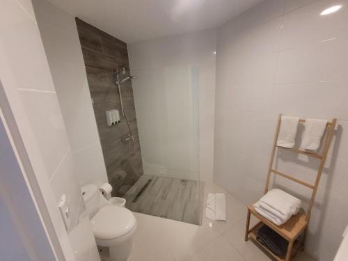 Studio Apartment with Sea View image 2