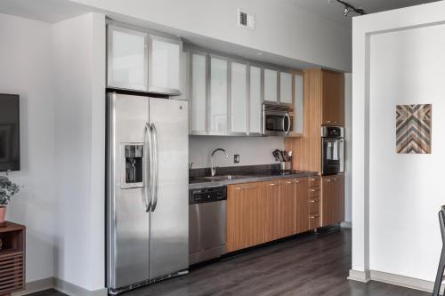 Mint House Nashville - The Gulch - 11th Ave S - 주방