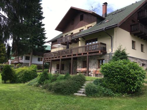 Chalet Hrebenka in Harrachov