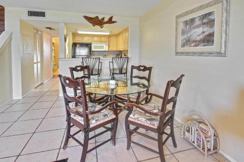 Sunset Chateau #611 - image 19