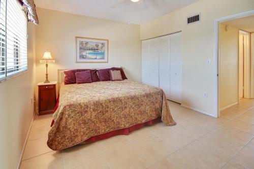 Sunset Chateau #611 - image 22
