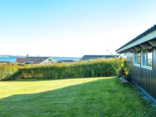 Three-Bedroom Holiday home in Rønde 1 - main image