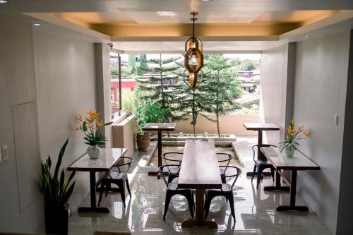 Madonna Hometel and Suites New Pandan - 바/라운지