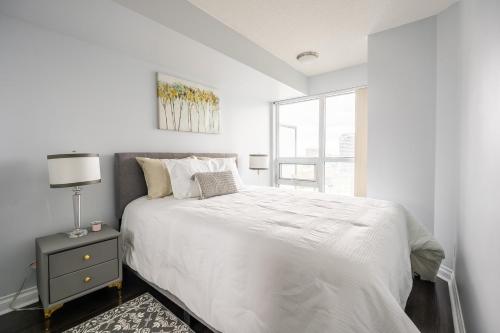 GLOBALSTAY 1 Bedroom & Den Condo in the Heart of Downtown Toronto