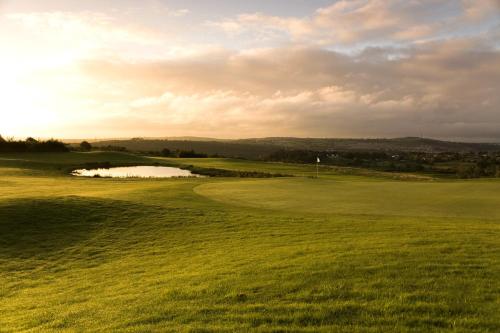 Hollins Hall Hotel Golf & Country Club - image 3