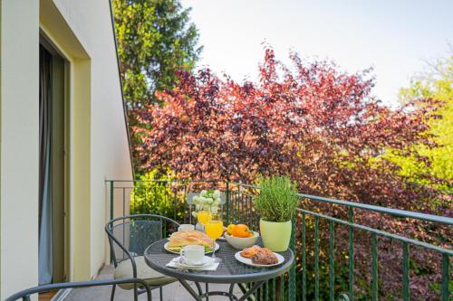 Paon Boutique Apartments 4